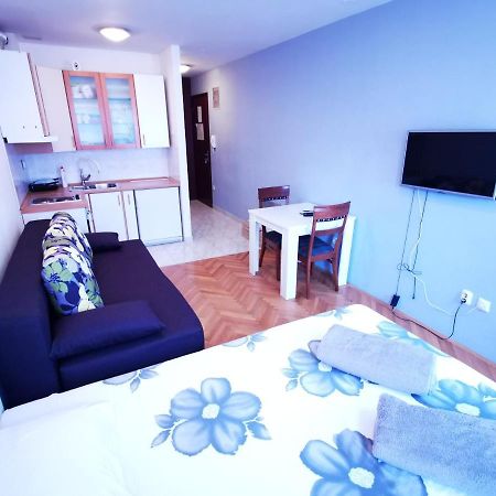 Studio Apartment Zen Split Exterior photo
